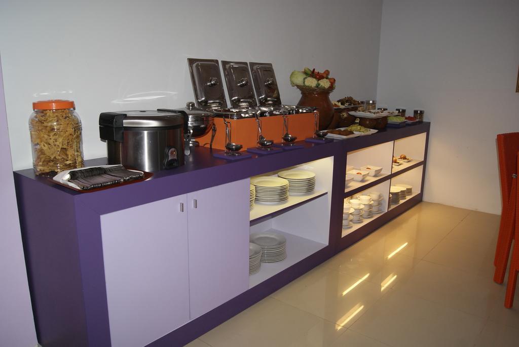 Oriza Hotel 2*