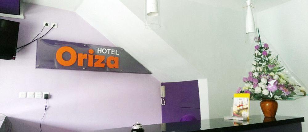 Oriza Hotel 2*
